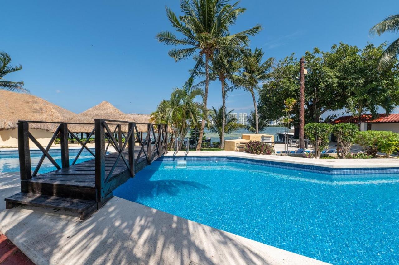 Hotel Imperial Laguna Faranda Cancún Buitenkant foto
