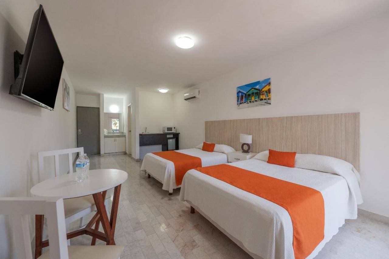 Hotel Imperial Laguna Faranda Cancún Buitenkant foto