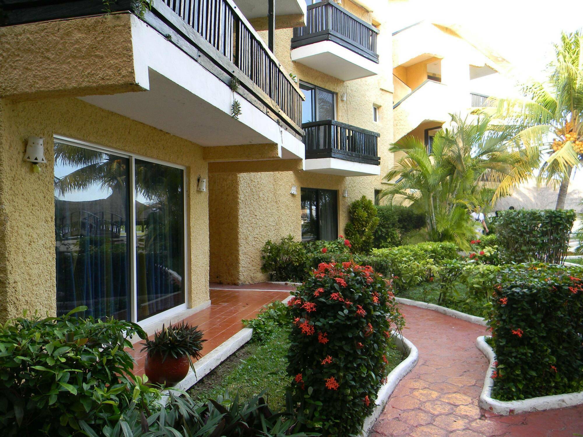 Hotel Imperial Laguna Faranda Cancún Buitenkant foto